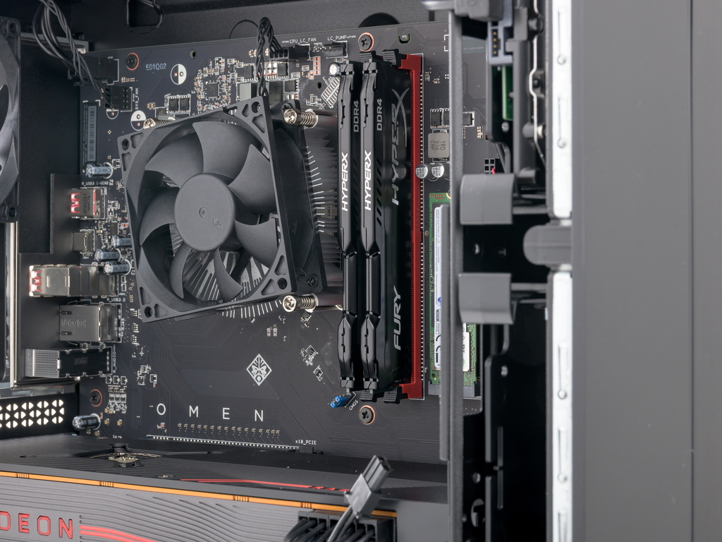 Obedisk Gpu 第3世代RyzenとRadeon RXを搭載したコンパクトゲーミング、HP「OMEN Obelisk Desktop 875-0208jp ...