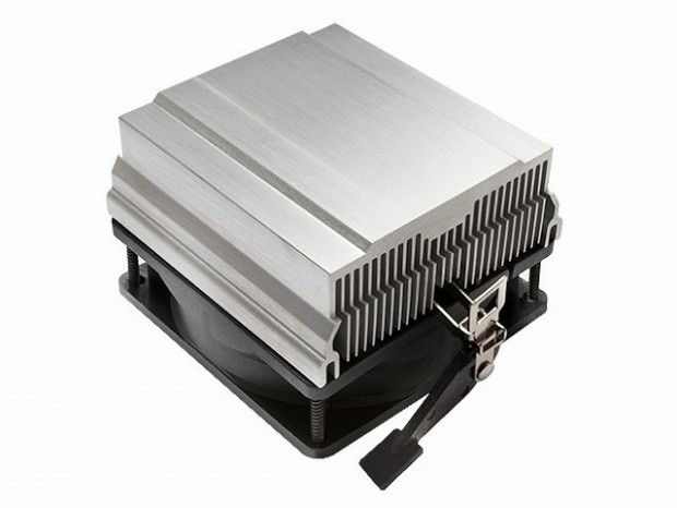 Akasa、80mmファン搭載のAMD向け小型トップフロークーラー「AK-CC1107EP01」