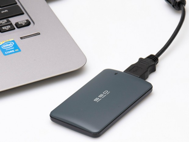 重量わずか25gの小型・軽量外付けSSD、ロジテック「LMD-SPAU3」シリーズ
