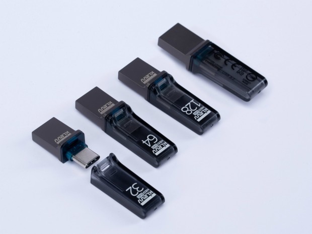 最大転送180MB/secのType-A/-C対応USBメモリ「KLEVV NEO D40 OTG USB」