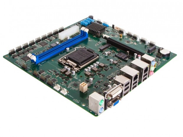 第6/7/8世代Core対応のH310C MicroATXマザーボード、GIADA「IBC-961」