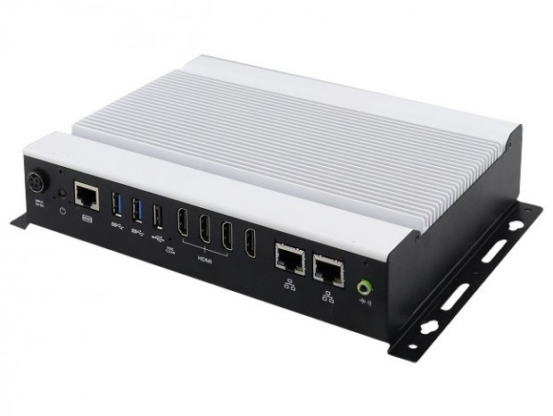 iBASE、クアッドHDMI対応のRyzen Embedded搭載ファンレスPC「SI-324-N」