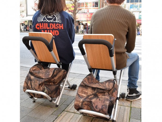 あっという間にテーブルとチェアが出現！「どこでもキャリー＆テーブルチェア」がサンコーから
