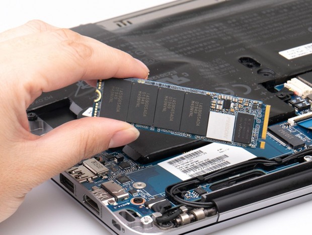 ロジテック、専用ケースとクローンソフトが付属するNVMe M.2 SSD換装キット発売