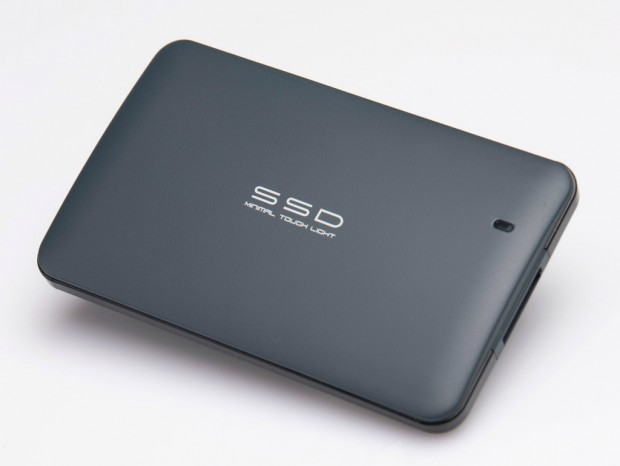 Parallels Desktopが付属するMac向けポータブルSSD、ロジテック「LMD-SPAU3M」