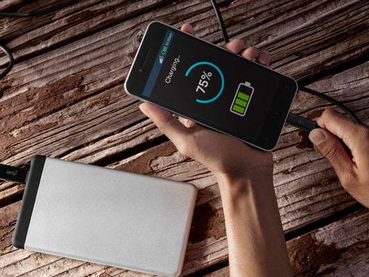 Qualcomm、15分で50％充電可能なミドル向け急速充電規格「Quick Charge 3+」発表