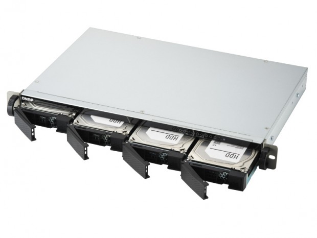 奥行き約300mmのコンパクト1UラックマウントNAS、QNAP「TS-451DeU」