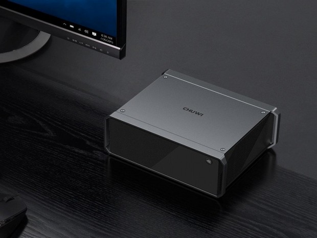 CHUWI、Core i5＆Iris Graphics 6100搭載の2リットルPC「CoreBox」