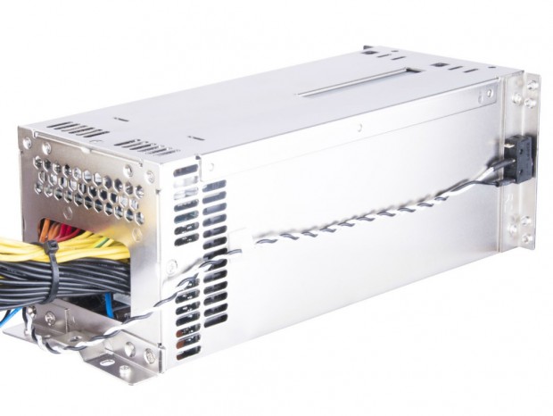 80PLUS GOLD認証の1,000Wリダンダント電源、SilverStone「GM1000-2UG」