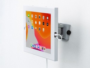 CR-LAIPAD15W_1024x768a