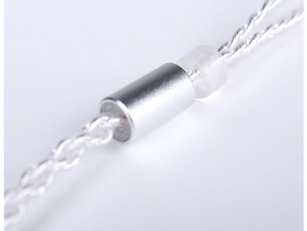 AZLA、IEM 2pinコネクタ採用のイヤホン用リケーブル計3種発売