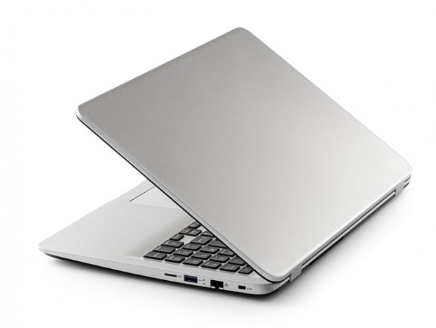 THIRDWAVE Pro、Web会議に必要な機能を備えたテレワーク向けノートPC