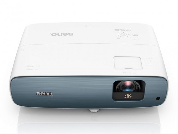 リアルなスポーツ観戦が楽しめる4K UHDプロジェクタ、ベンキュー「TK850」