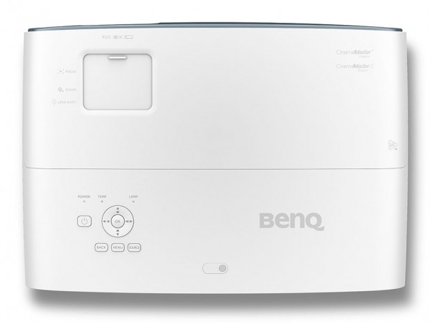 リアルなスポーツ観戦が楽しめる4K UHDプロジェクタ、ベンキュー「TK850」