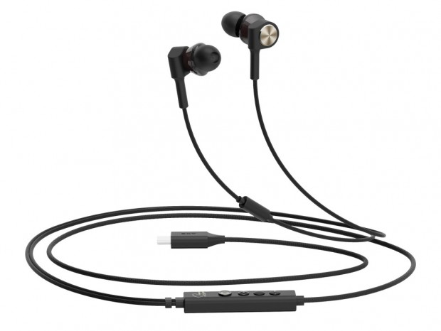 Super X-Fiとトリプルドライバを搭載したUSB Type-Cイヤフォン「Creative SXFI TRIO」