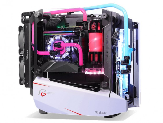 ASRockコラボのオープンフレームPCケース、Antec「Striker Phantom Gaming Edition」