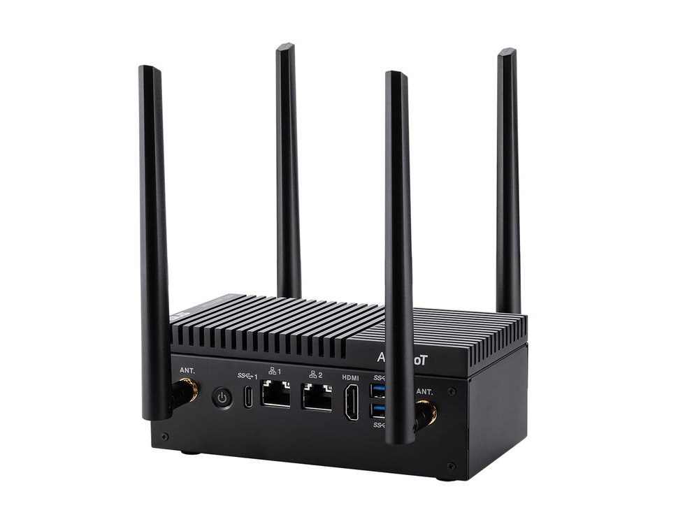 Windows IoT Core対応のARM64エッジコンピューター、ASUS「PE100A」 エルミタージュ秋葉原