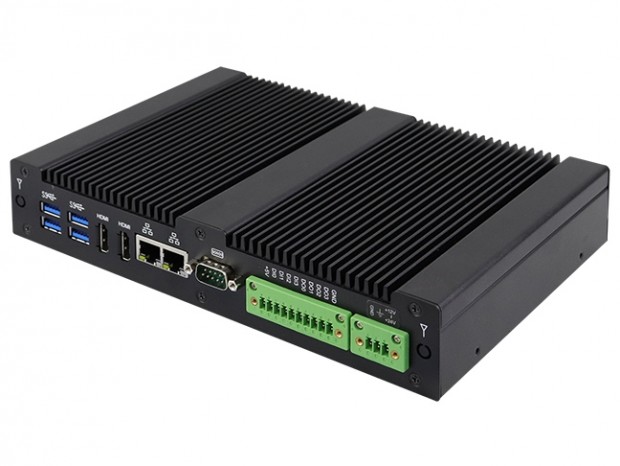 Ryzen Embedded搭載のファンレスPC、iBASE「ASB200-918」