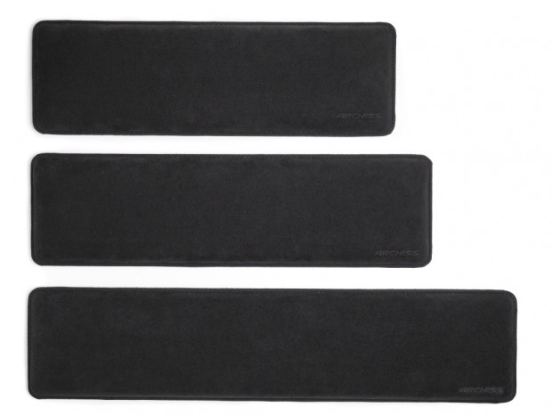 高級素材アルカンターラ採用リストレスト、ARCHISS「Premium Wrist Rest」
