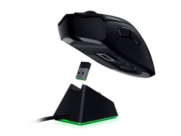 deathadderv2pro_Charge_685x514