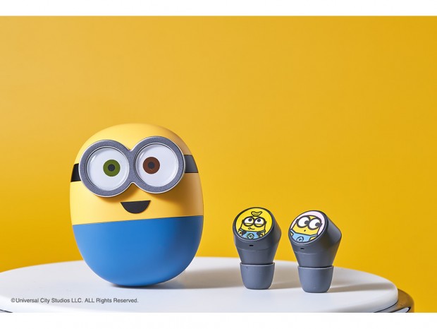 バナナ風USBケーブルがカワイイBluetoothイヤホン「MINIONS WIRELESS EARBUDS」