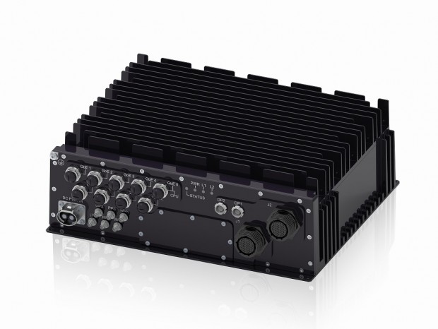 Kontron、Xeon D-1500搭載モジュールを組み込んだ堅牢車載PC「EvoTRAC-S1901」