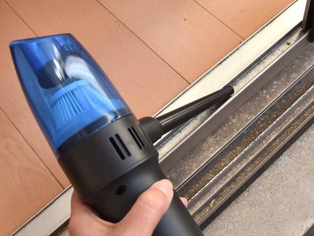 サンコー、強力パワーが自慢の充電式「電動エアダスター掃除機HARD」を発売