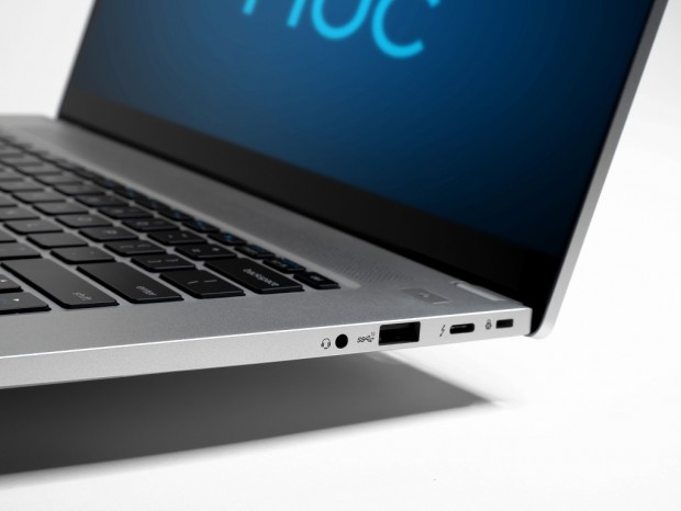 ノートPCがNUCの仲間入り。新プラットフォーム「Intel NUC M15 Laptop Kit」発表