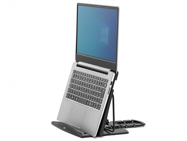6段階角度調節可能。書見台としても使えるノートPCスタンド