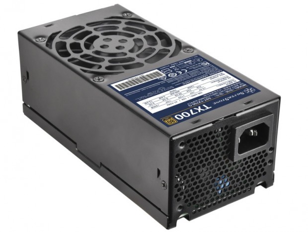 700Wの大容量TFX電源ユニット、SilverStone「TX700 Gold」