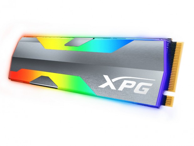 RGBヒートシンクを搭載したNVMe M.2 SSD、XPG「SPECTRIX S20G」