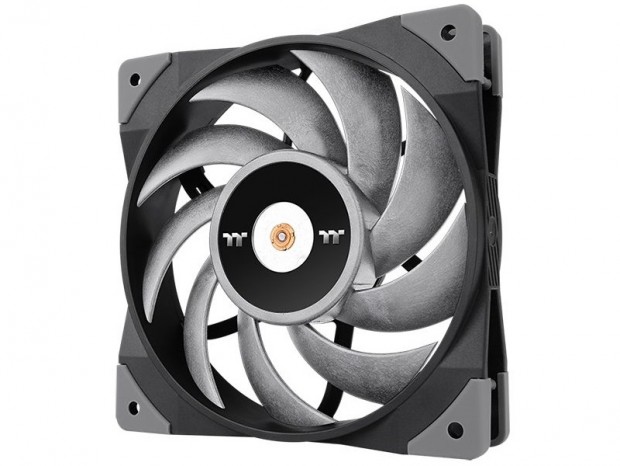 Thermaltake、高耐久ファン「TOUGHFAN 12」に高速回転の超高静圧モデル追加
