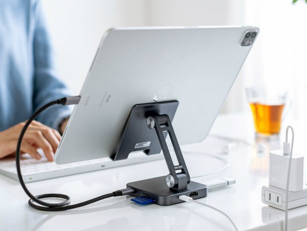 タブレット・スマホをPC風に使えるスタンド型ドックがサンワダイレクトから