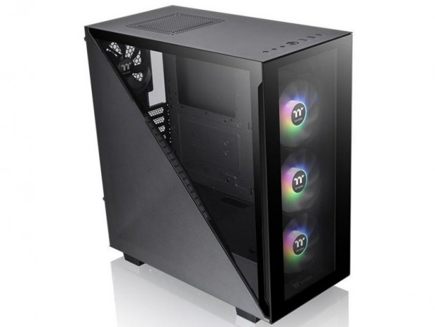 トライアングル強化ガラスパネル採用のミドルタワー、Thermaltake「Divider 300 TG」