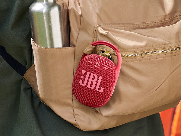 JBL、カラビナ一体型の防水・防塵ポータブルスピーカー「JBL CLIP4」発売