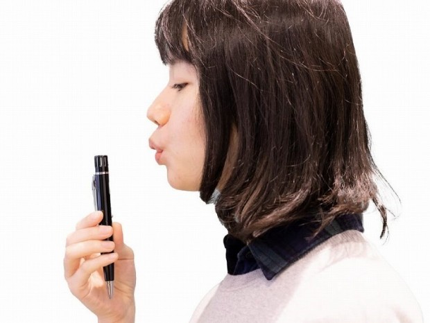 サンコー、さり気なく口臭チェックできる「ボールペンde口臭チェッカー」発売