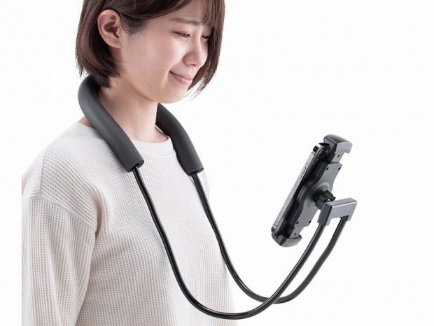サンワダイレクト、スマホを手ぶらで使える首掛けホルダー発売。自分視点の動画撮影もOK