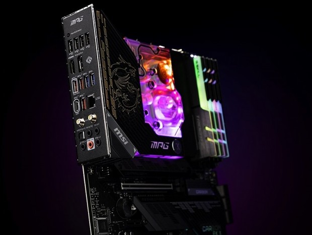 Z590_CARBON_EK_X_800x600c