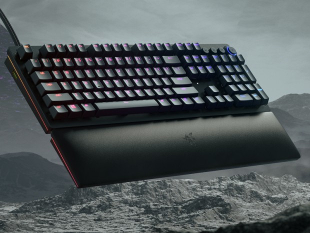 Razer、新アナログ光学スイッチ採用のゲーミングキーボード「Huntsman V2 Analog」
