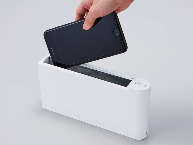 キングジム、持ち運べるスリムなバッテリー駆動の「UV除菌ケース」を発売