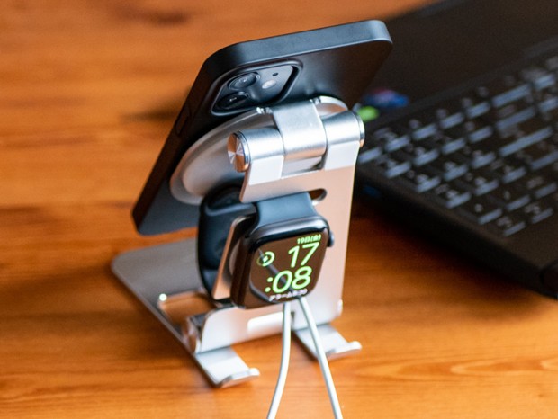 MagSafeとApple Watch充電器がまとめて固定できる、アルミ合金製スタンドが上海問屋から