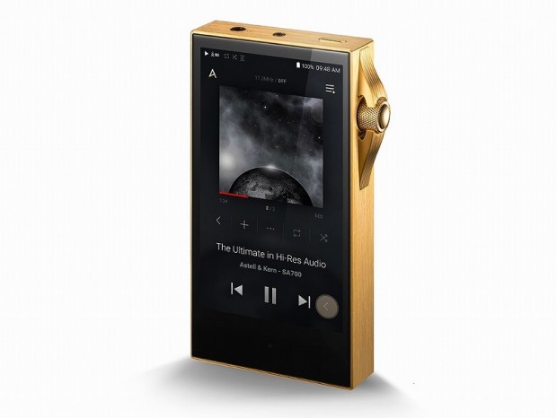 Astell&Kern、デュアルDAC搭載の限定ハイレゾプレイヤー「SA700 Vegas Gold」