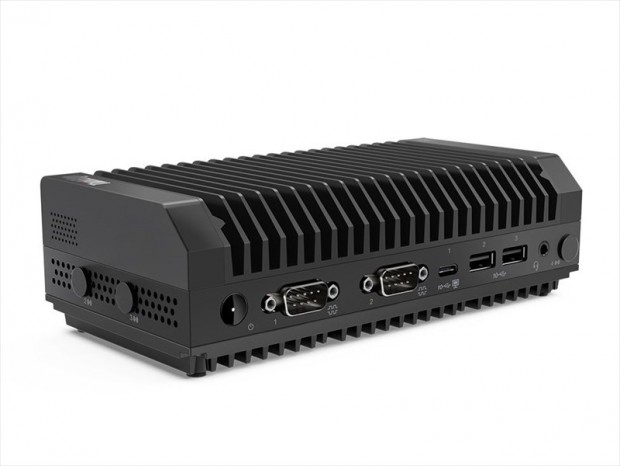 Lenovo、5G化も可能な第11世代Core vPro搭載のファンレス産業用PC「ThinkEdge SE30」