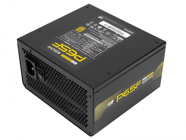 直付けケーブル式80PLUS GOLD認証電源ユニット、In Win「PF」シリーズ計3容量