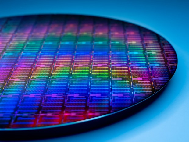 Intel、200億ドルの大規模投資でファウンドリー事業へ本格参入