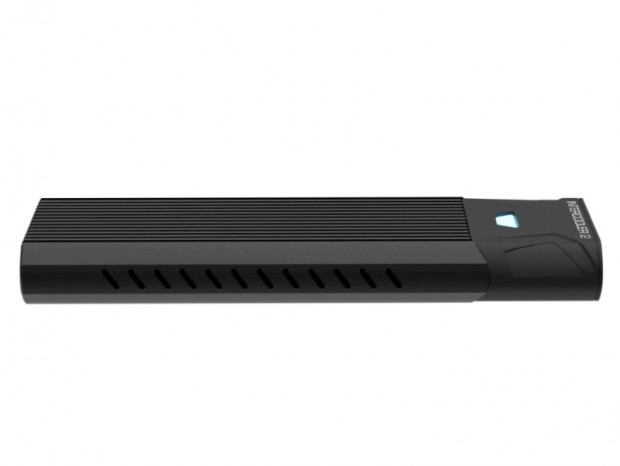 NVMe/SATA両対応のM.2 SSDケース、エアリア「INTERCOOLER 2」