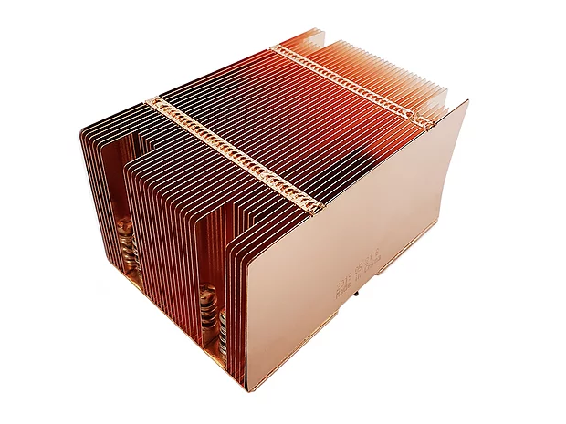 Ryzen TR/EPYC対応の全銅製ファンレスヒートシンク、Dynatron「T518」