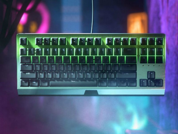 Razer、内蔵LEDが映えるクリアハウジング採用のテンキーレスキーボード発売