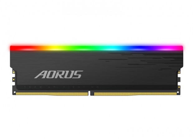 GIGABYTE、最大3,800MHzの独自ブーストに対応する「AORUS RGB Memory」新モデル