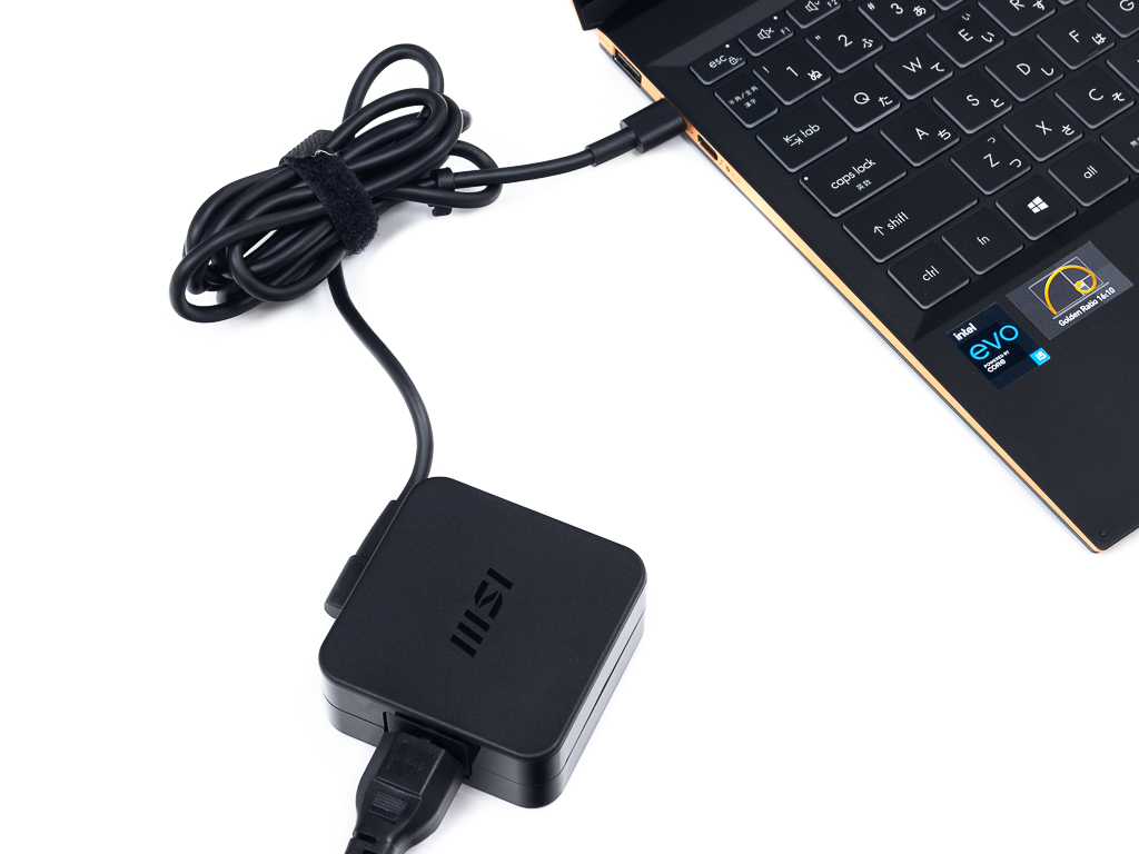 MSI Summit E13 Flip Evoタッチペン、ACアダプタ、ケース付 MSI Summit E13 Flip Evoタッチペン、ACアダプタ、ケース付 MSI